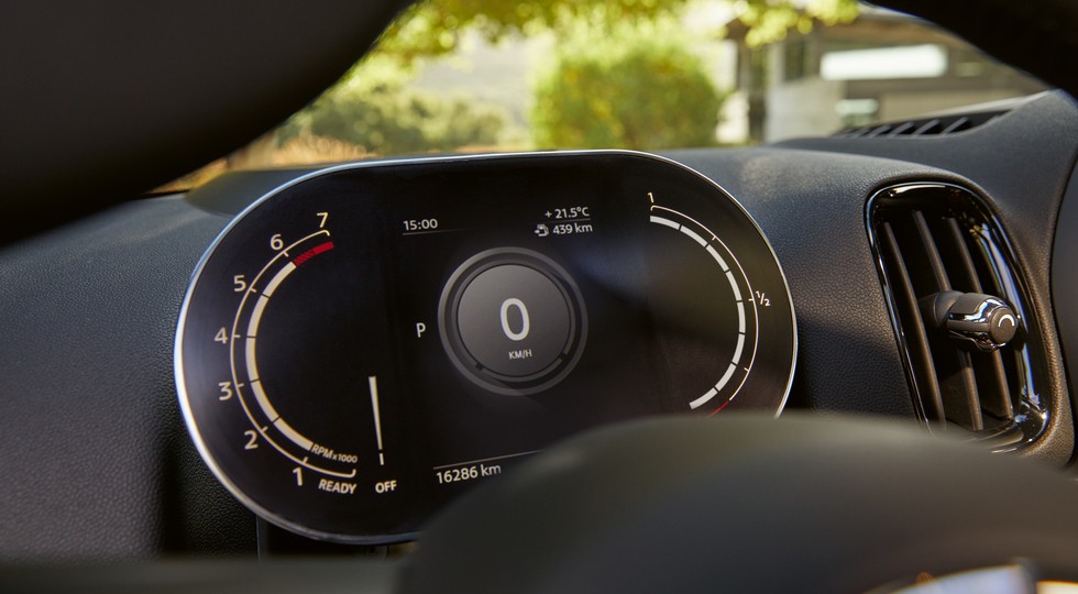 Кроссовер Mini Countryman обновлён: топовый мотор «придушили», зато больше версий имеют 8АКП