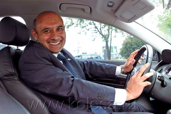 На чем ездят директора страховых компаний