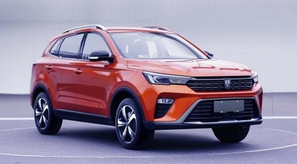Растерявший покупателей паркетник Roewe RX3 после рестайлинга отдалился от старшего брата