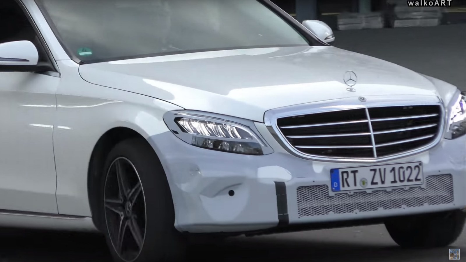 mercedes-benz-c-class-spy-video-2