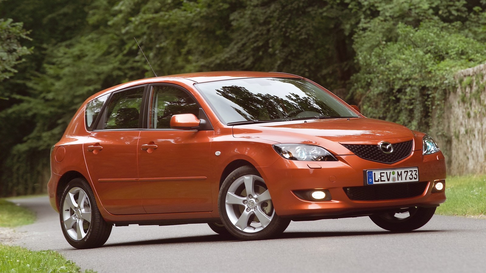 На фото: Mazda3 Hatchback (BK) 