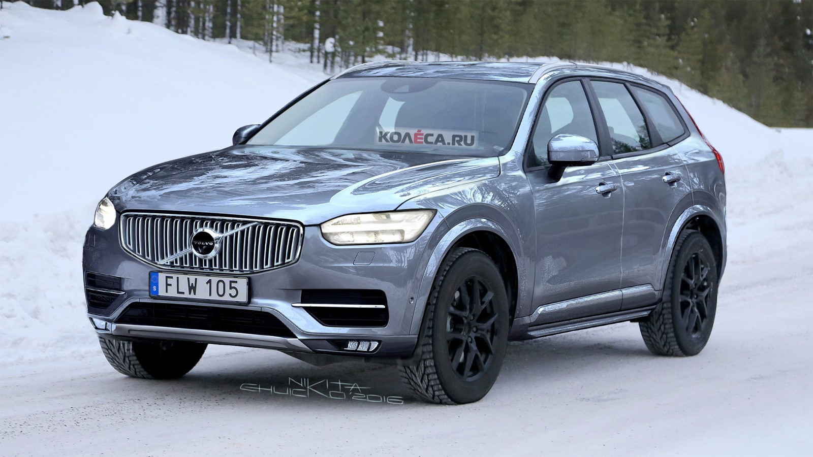 Volvo XC60 front