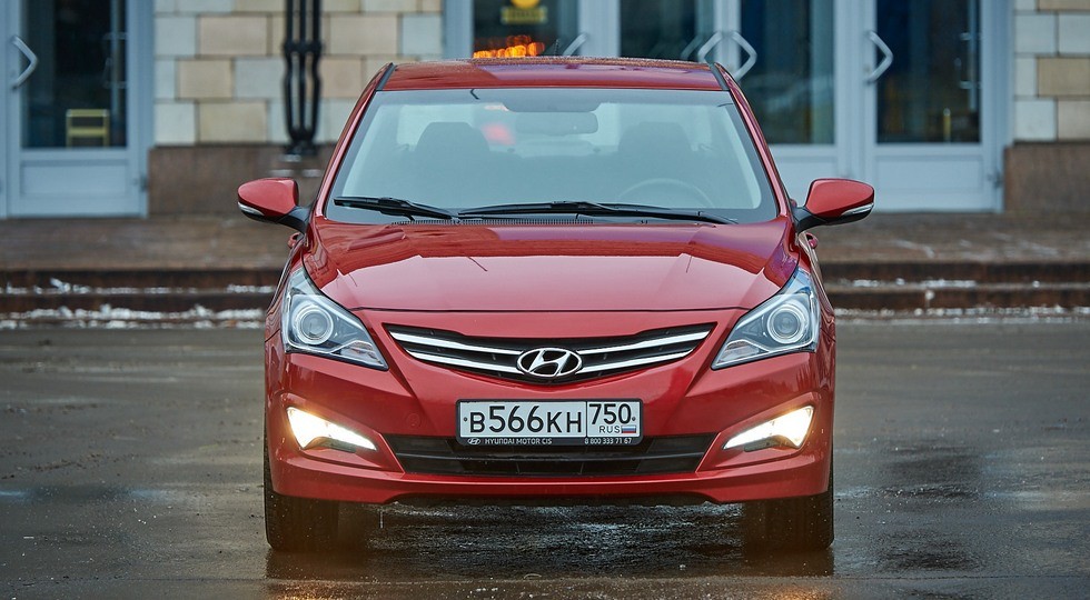 На фото: Hyundai Solaris