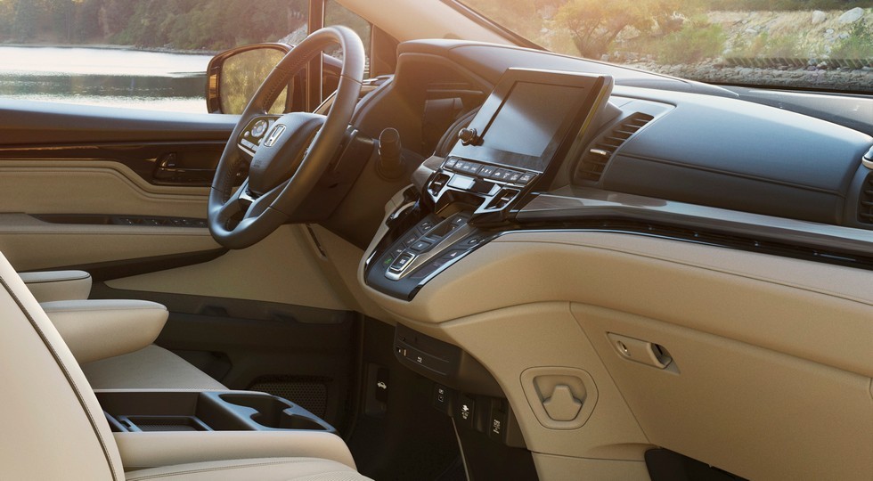 Обновлённый минивэн Honda Odyssey предупредит о забытых пассажирах