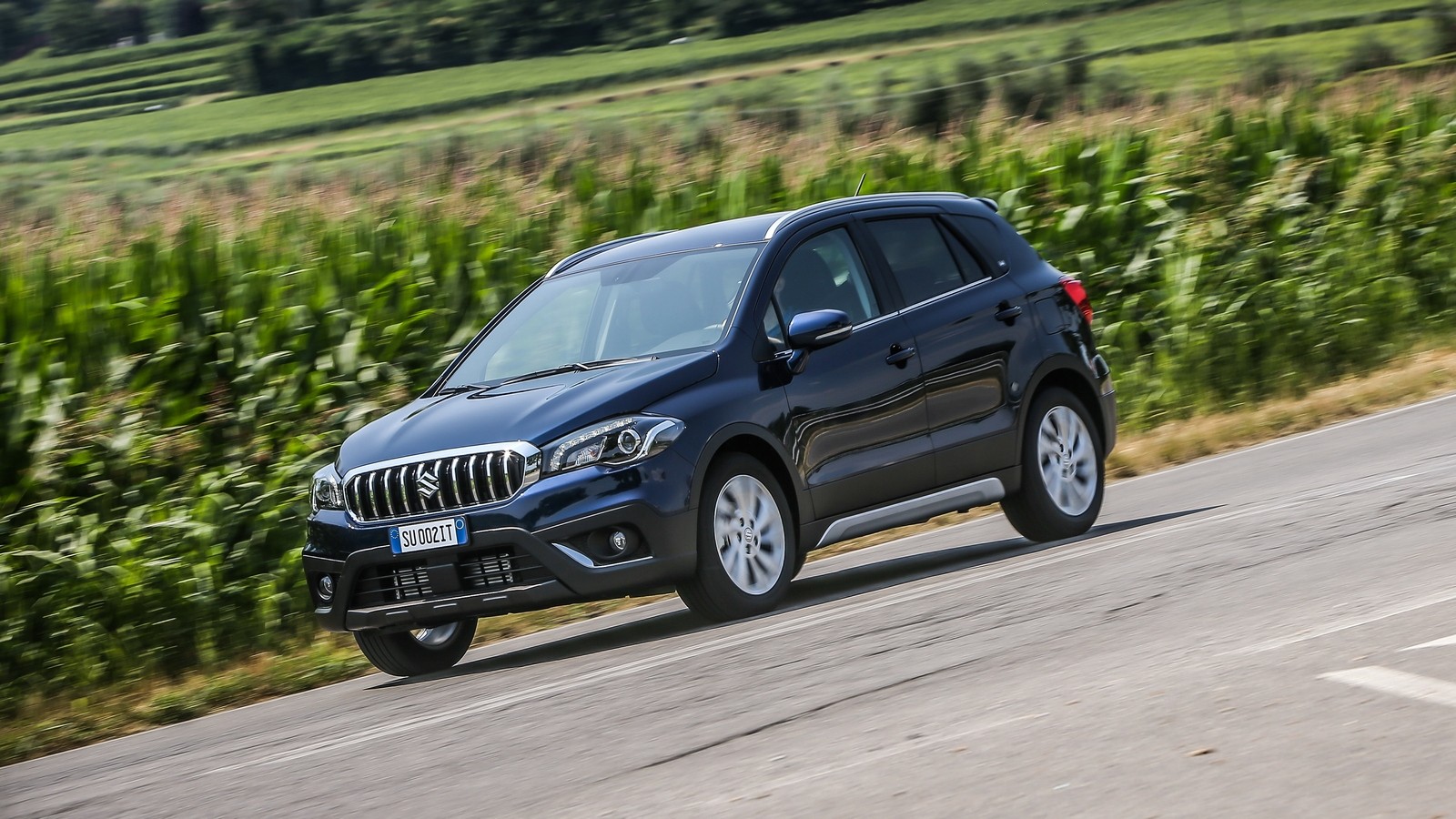 На фото: Suzuki SX4 S-Cross '2016–н.в.