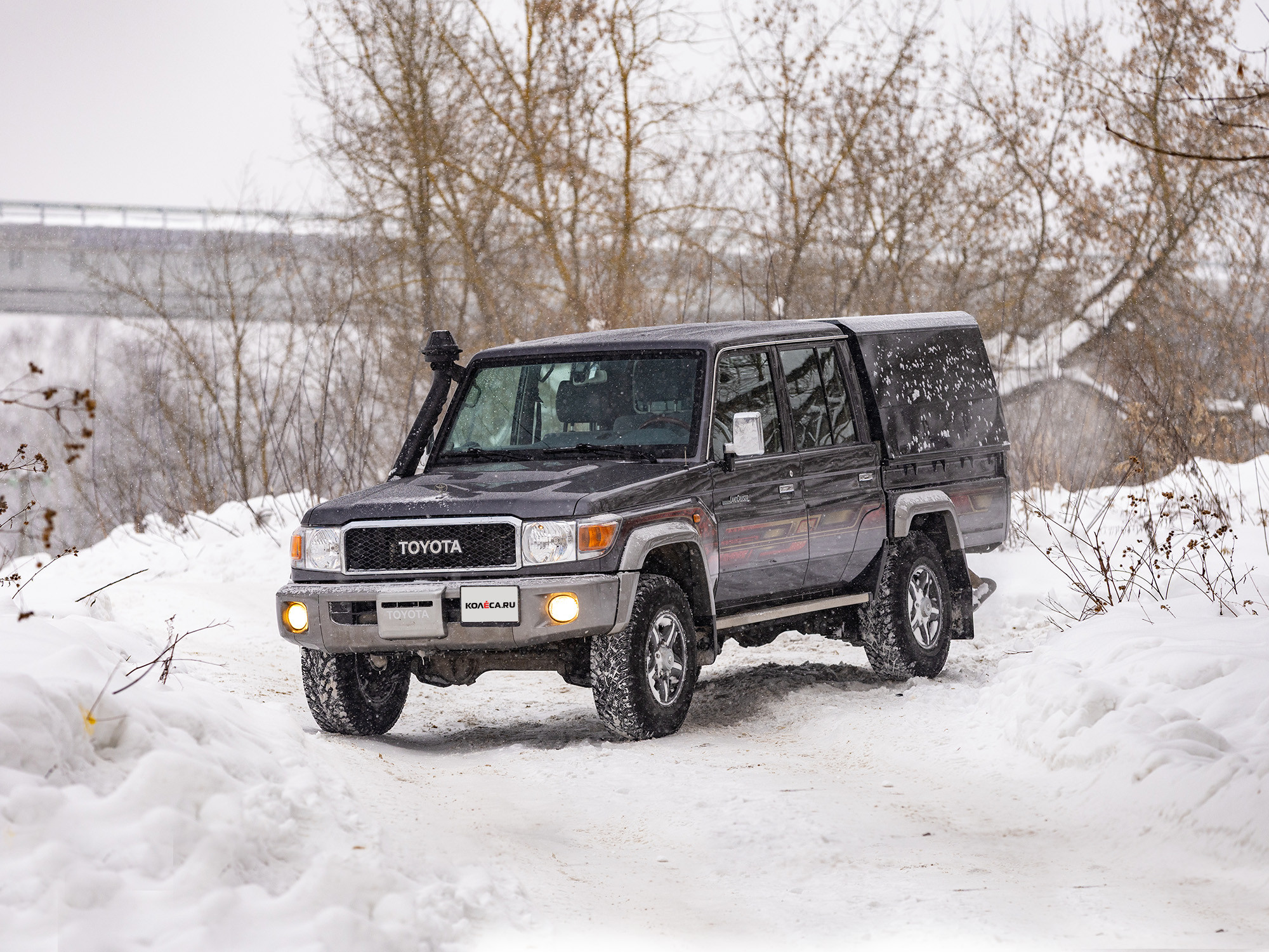 Назад в будущее, вперед в прошлое: опыт владения Toyota Land Cruiser 70
