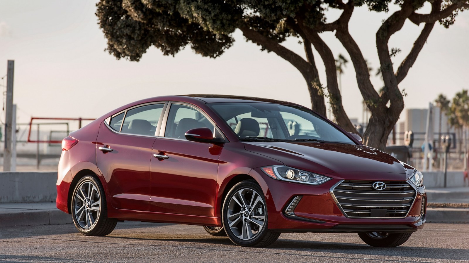 Hyundai Elantra Sedan