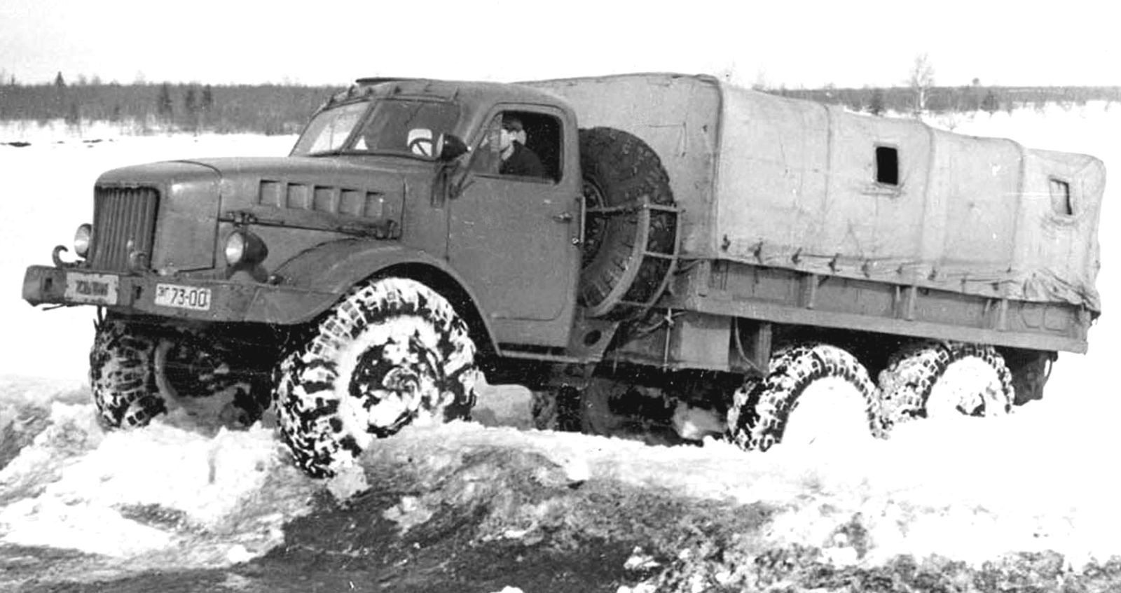 ГАЗ-68, ЗиС-121, Урал-381, НАМИ-020 и другие: малоизвестные послевоенные грузовики, не пошедшие в серию