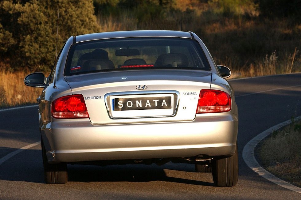 Hyundai Sonata (EF) '01.2001–08.2004