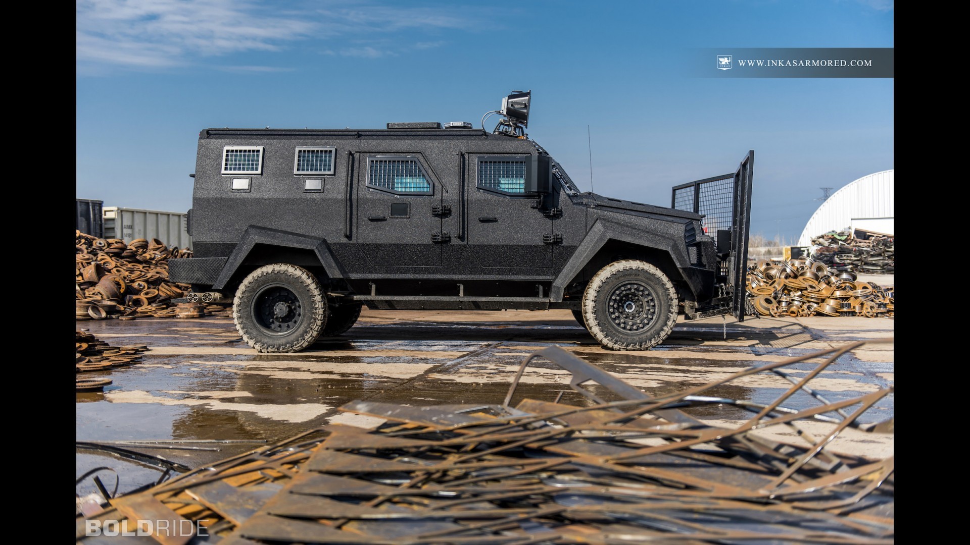 Inkas Sentry APC