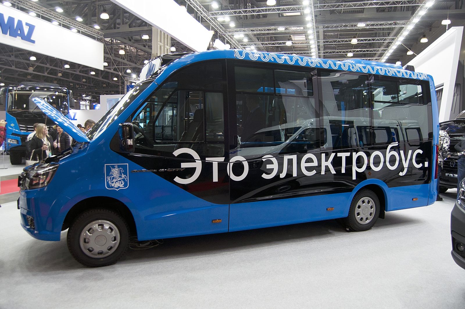 Большой и маленький: изучаем автобусы ГАЗель e-City и ГАЗ Citymax 9