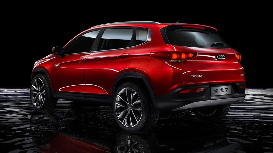 На фото: Chery Tiggo 7