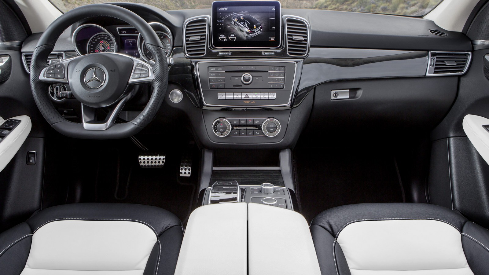 Mercedes-Benz GLE текущего поколения (W166)