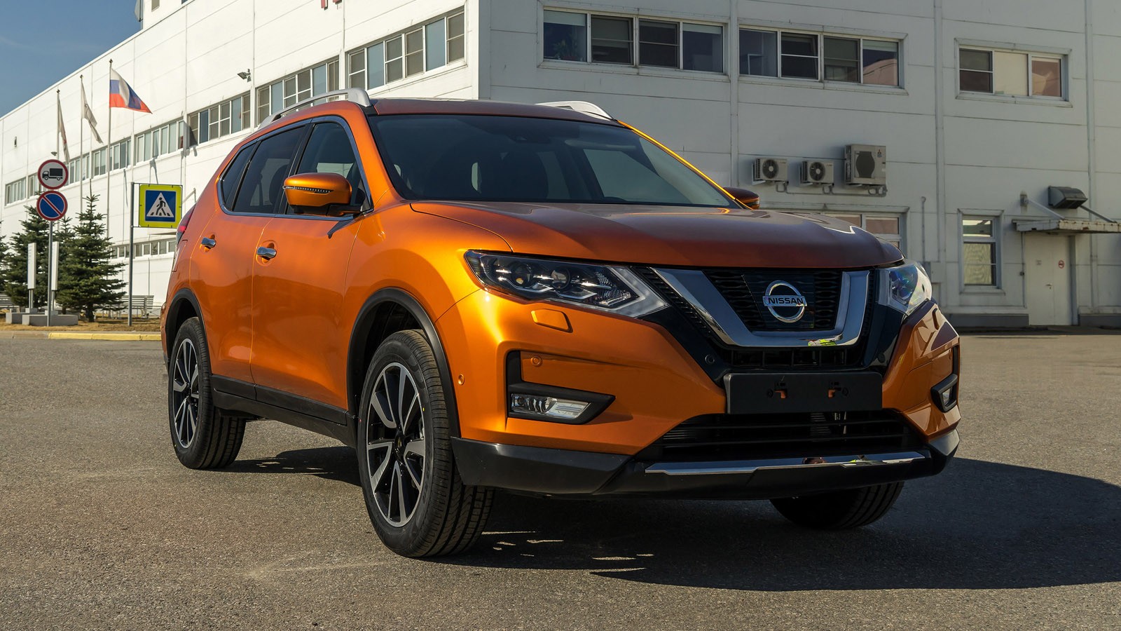 426225069_Завод Nissan в Санкт-Петербурге готовится к запуску обновленного Nissan X-T