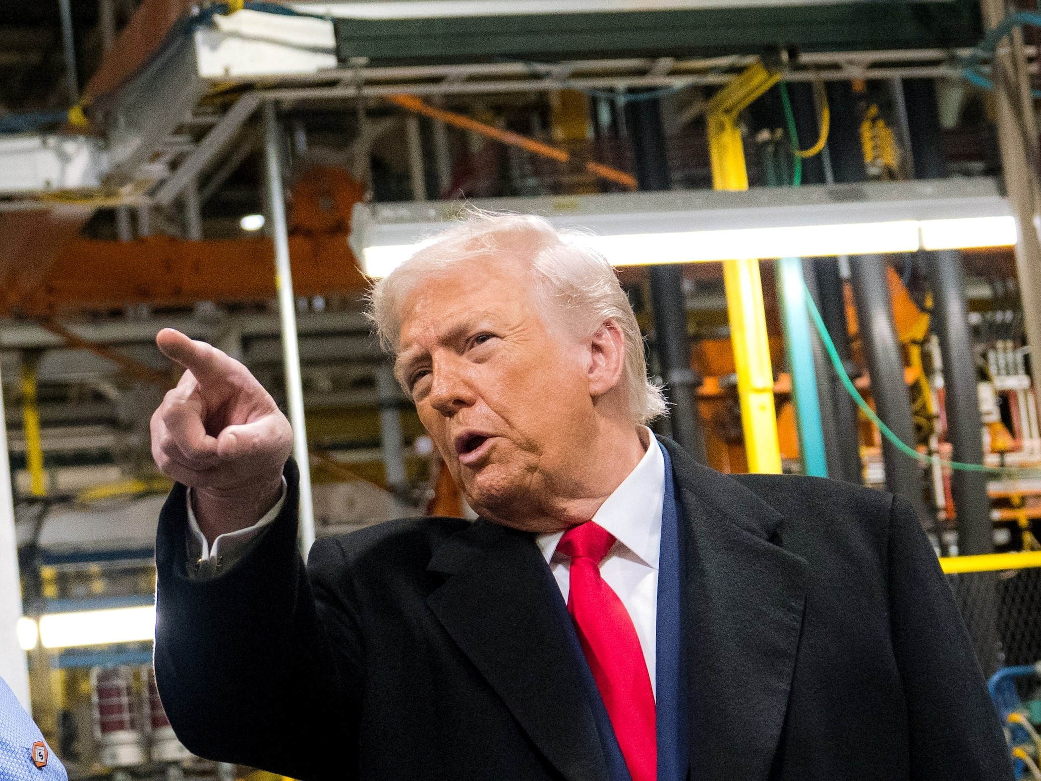 Дональд Трамп снёс фундамент экоповестки и снял почти все ограничения для автомобилей