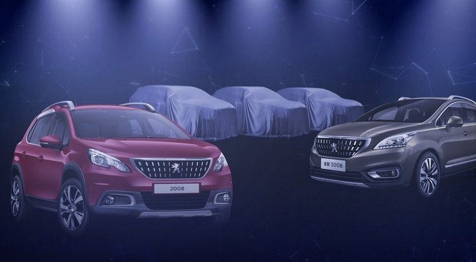 Тизер трех новых кроссоверов Peugeot. На переднем плане - обновленный Peugeot 2008 и рестайлинговый Peugeot 3008 для Китая