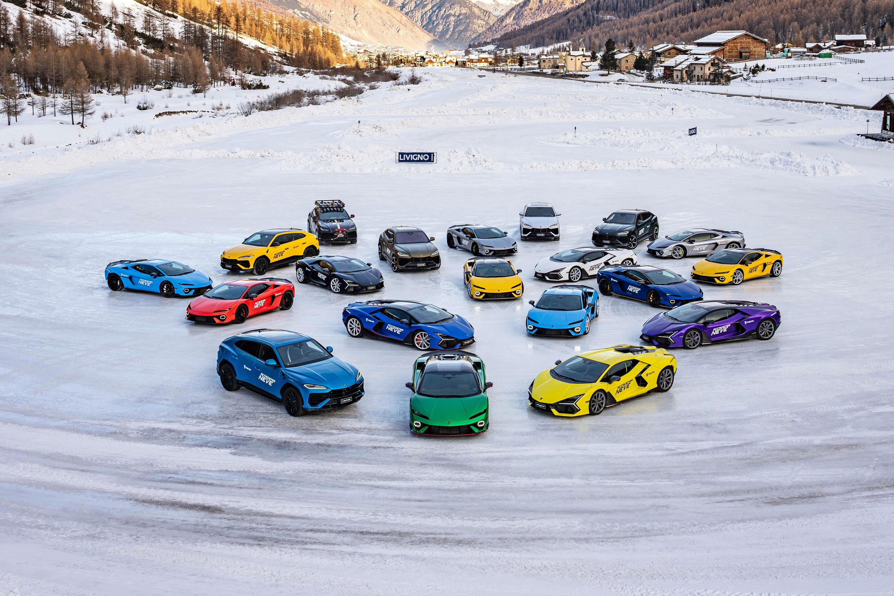 Планы Lamborghini: четыре новинки в этом году и гибридный Lanzador в 2030-м