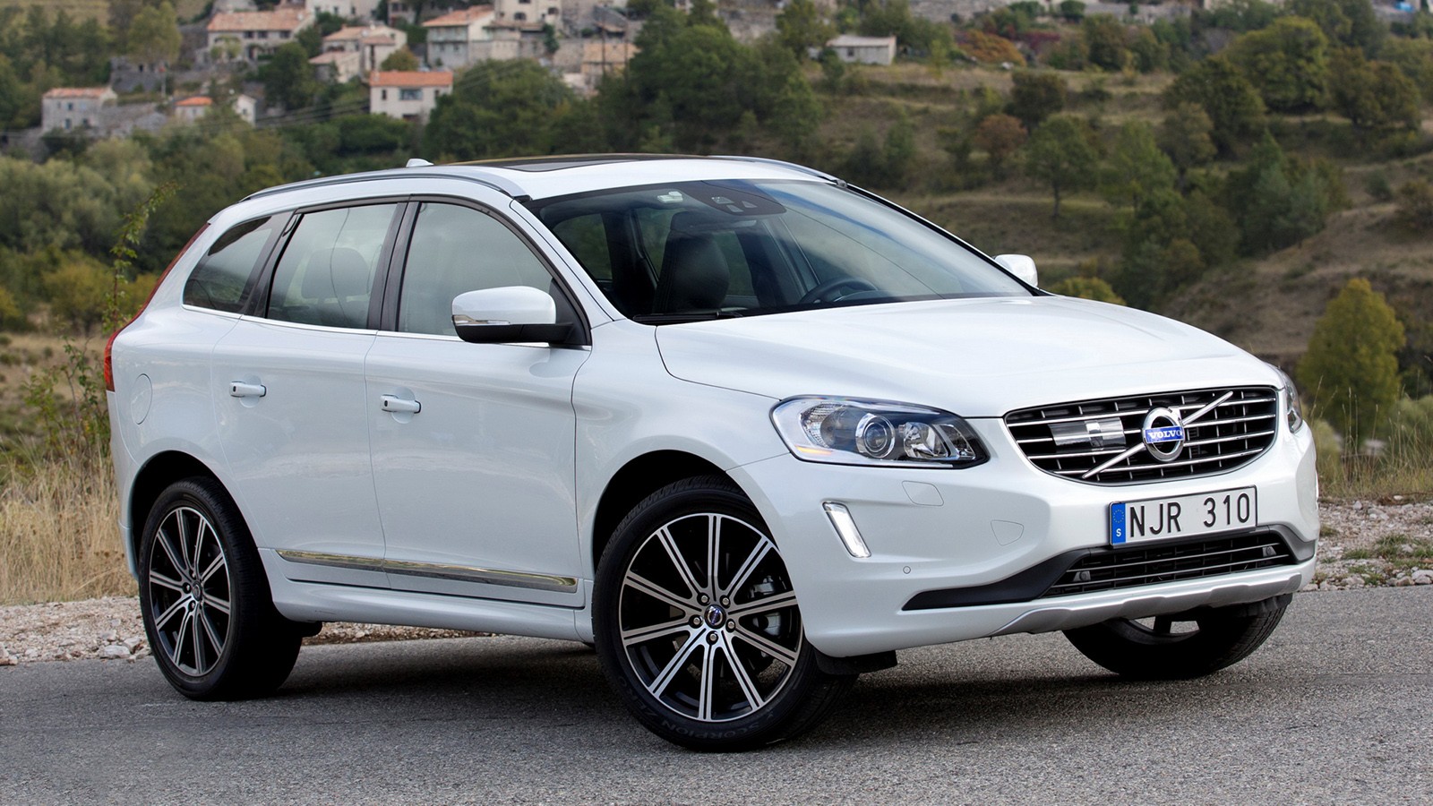 Volvo XC60 — основа продаж компании на протяжении нескольких лет