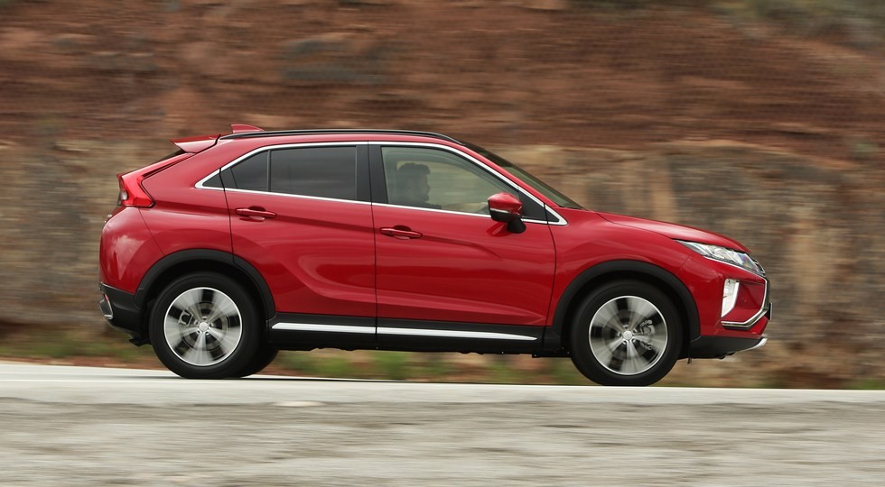 mitsubishi_eclipse_cross_47