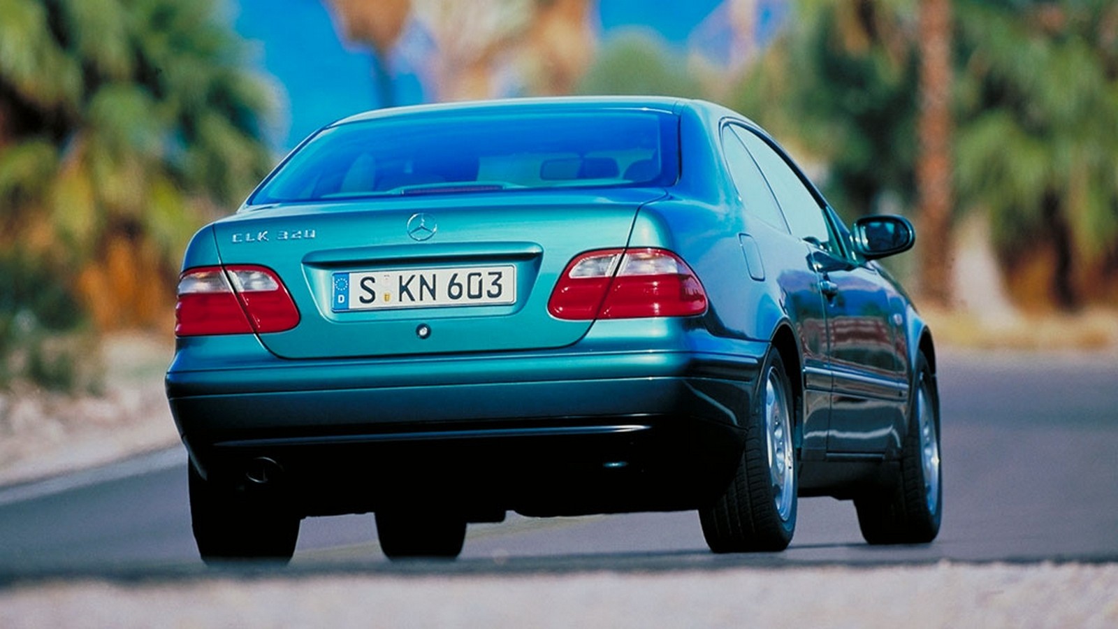 На фото: Mercedes-Benz CLK 320 Worldwide (208) '1997–2002