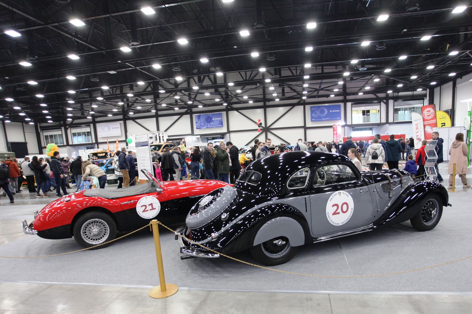 С 22 по 24 апреля в КВЦ «Экспофорум» состоится 31-я выставка старинных автомобилей «Олдтаймер-Галерея»