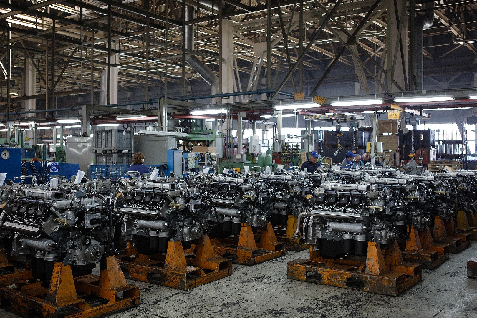 Завод по производству двигателей