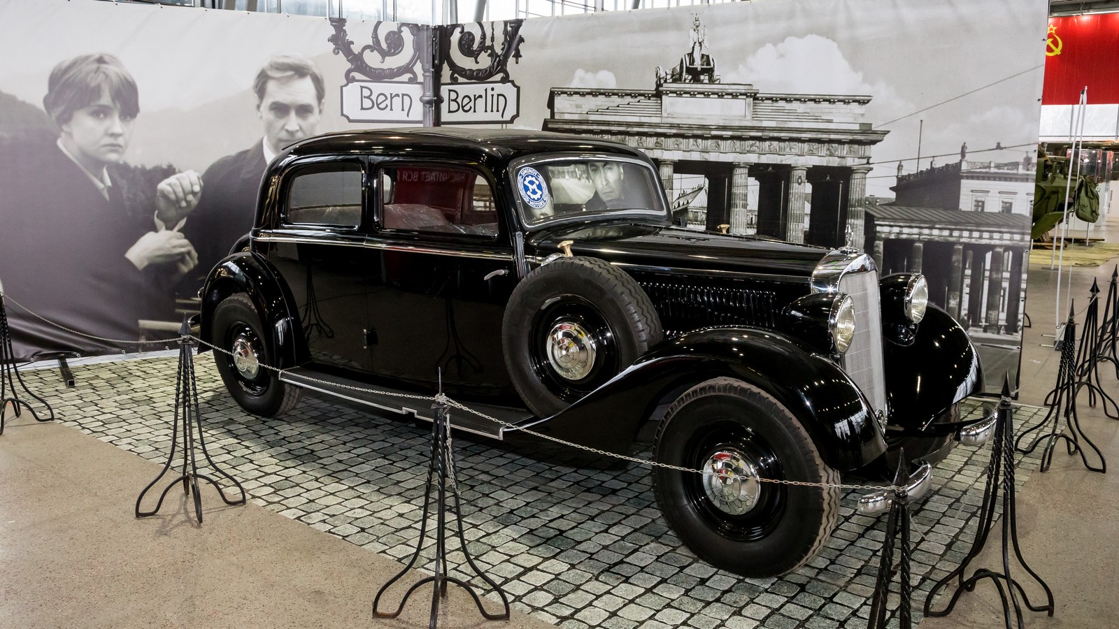 Олдтаймер-Галерея: «Моторы Победы» и герои кино