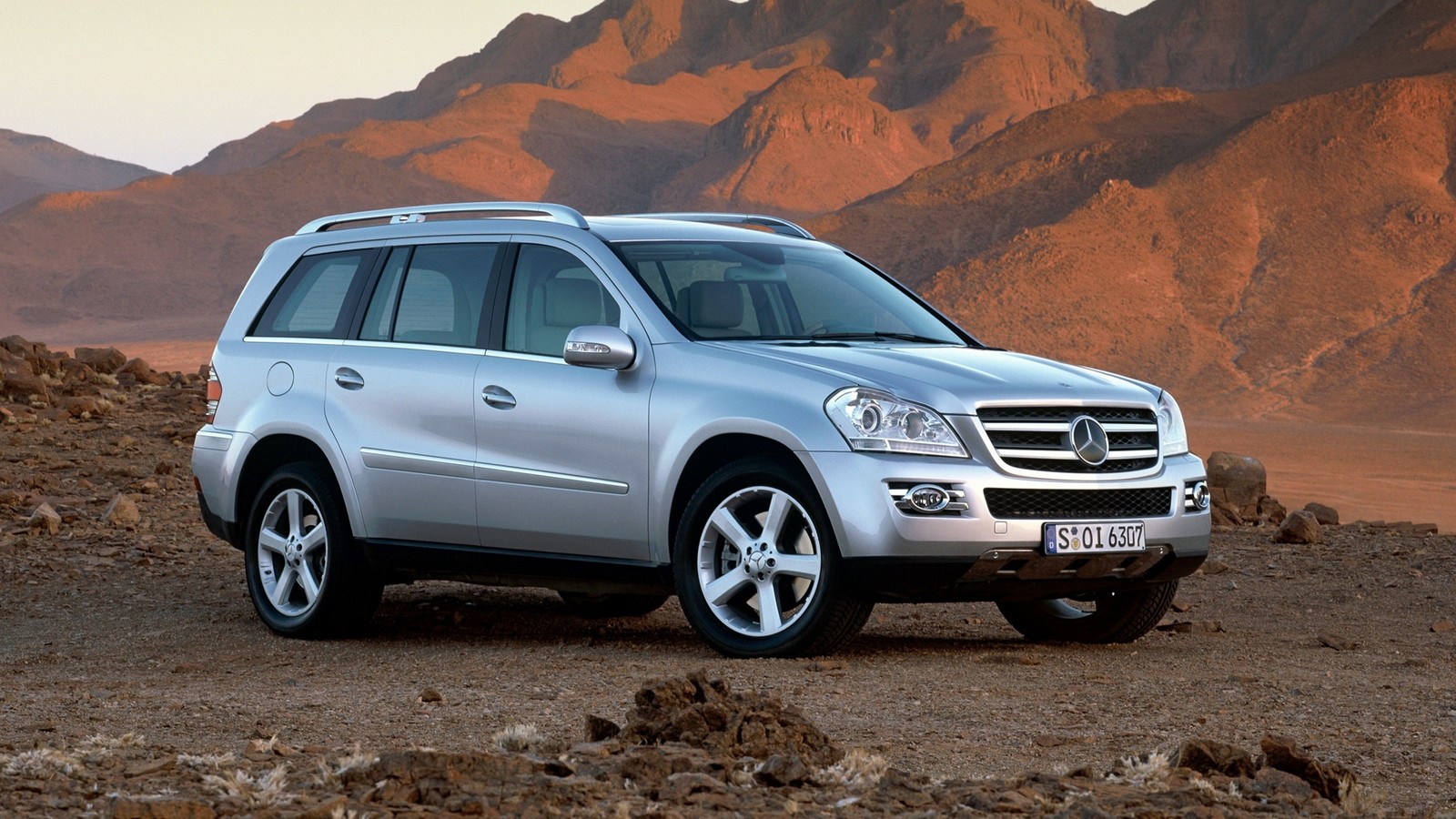 На фото: Mercedes-Benz GL 420 CDI (X164) 