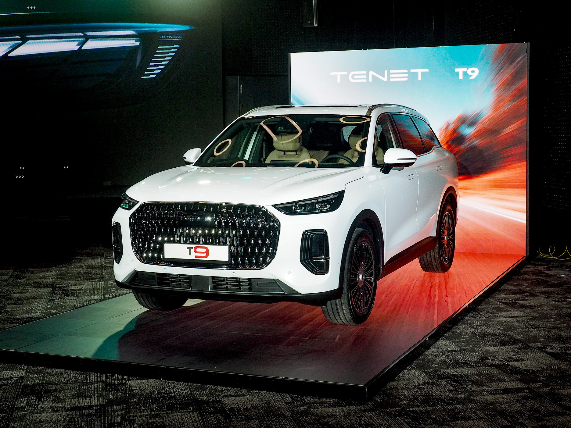 Кроссоверы удались, ждем седан: Tenet подводит итоги 2025 года