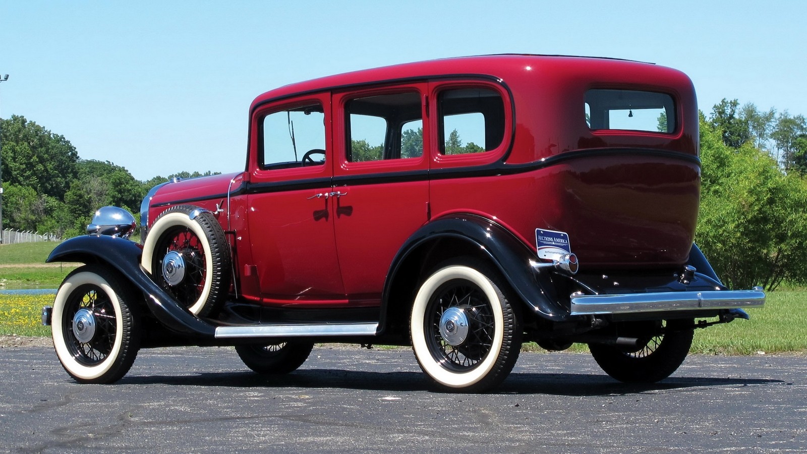 На фото: Buick Series 90 '1932