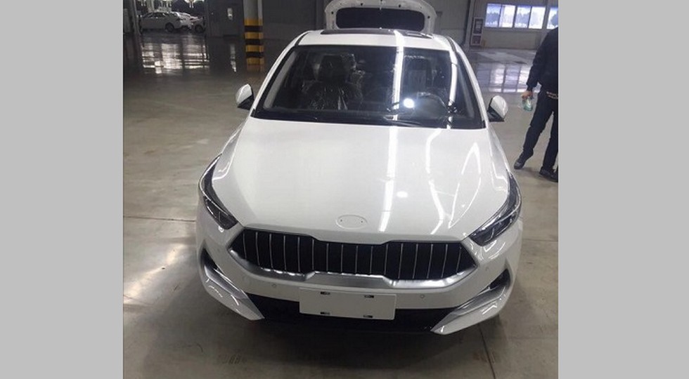 Новый Kia K3 для Китая