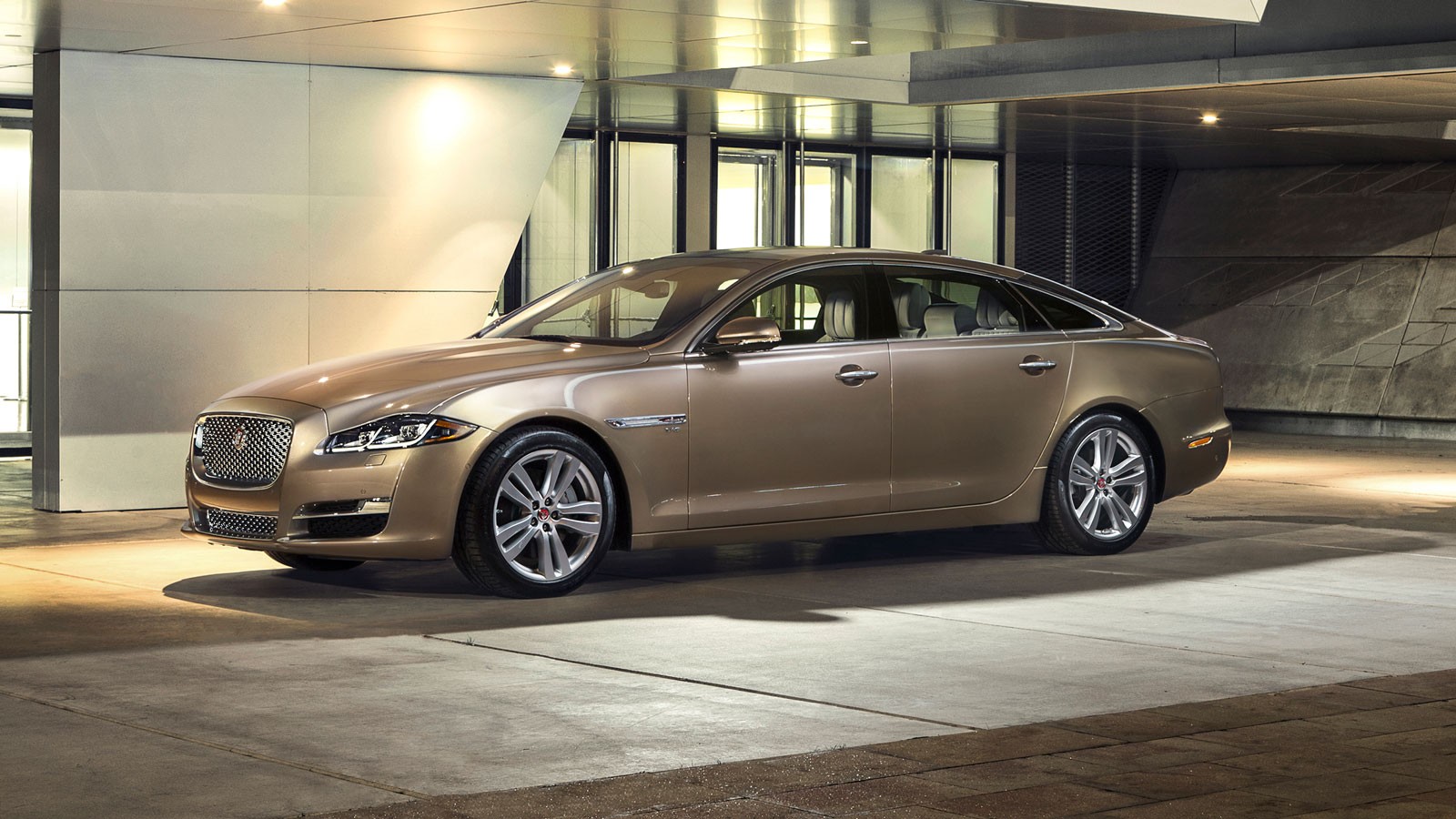Jaguar XJ L Portfolio (X351) '2015–н.в.