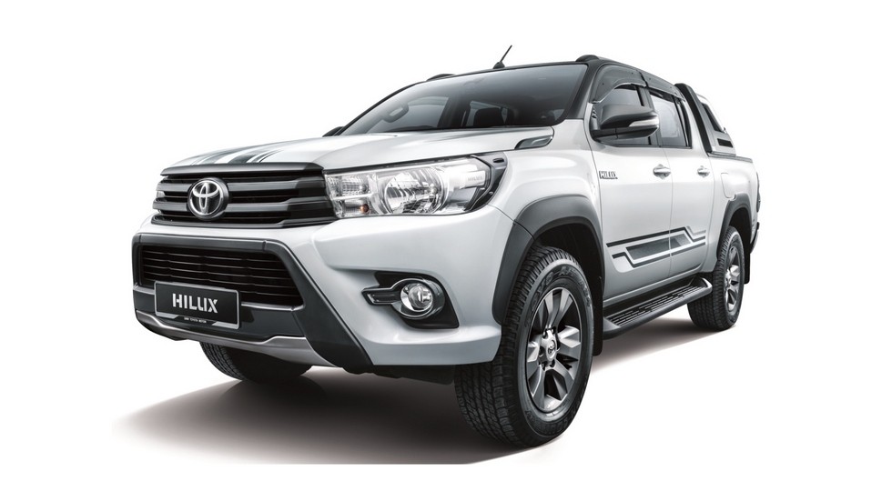 Toyota hilux размер кузова