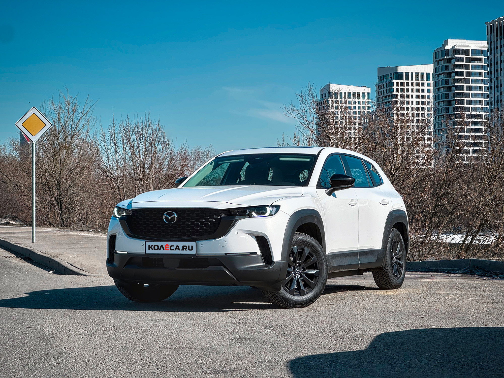 Для тех, кто устал от бесконечных настроек: тест-драйв Mazda CX-50