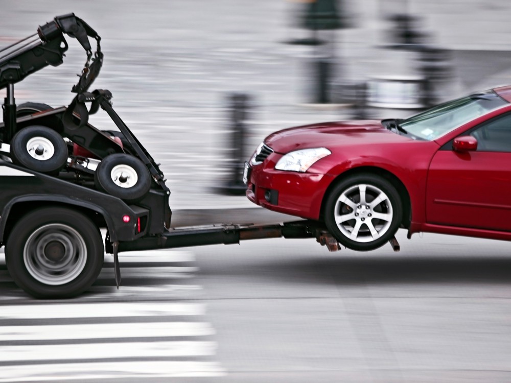 Глава Чечни предложил выставлять на продажу автомобили нарушителей ПДД