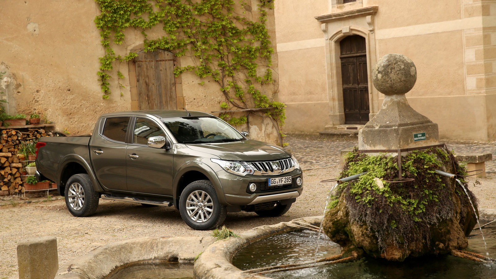 Mitsubishi L200