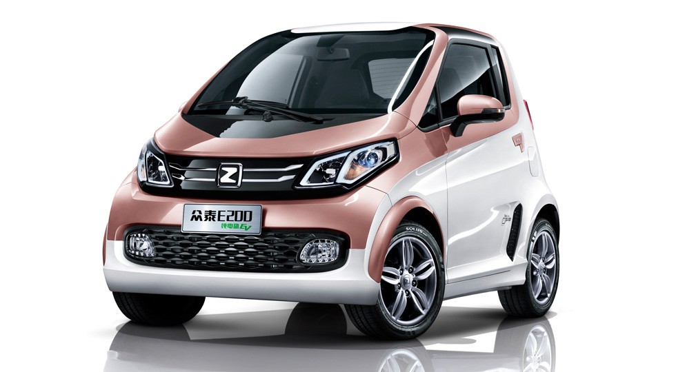 На фото: Zotye E200