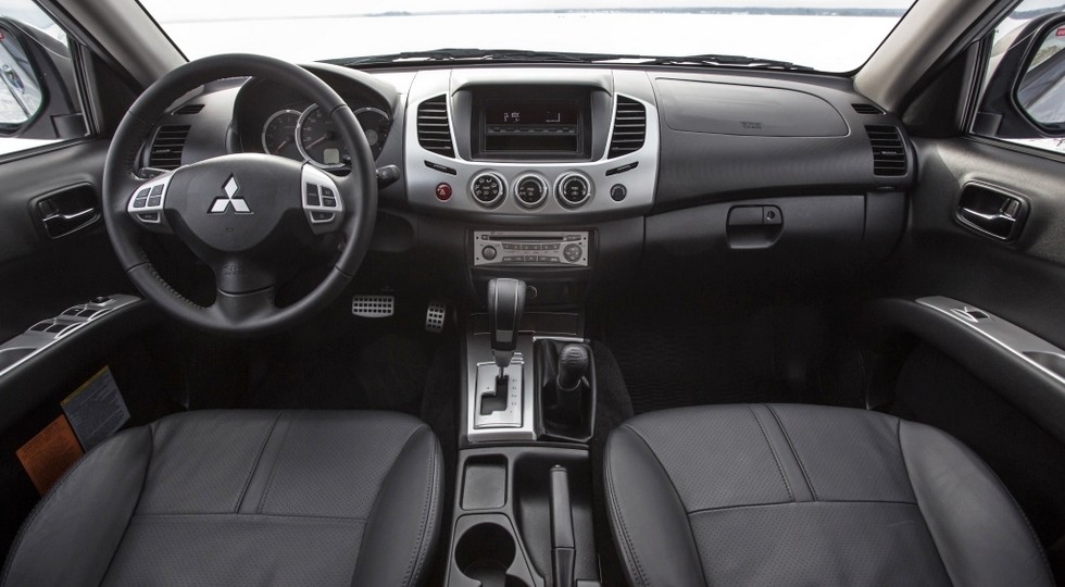 L200_in