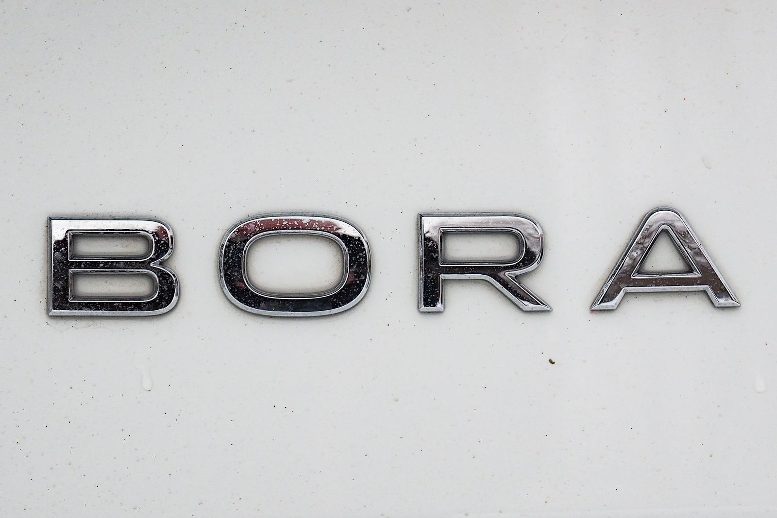 Автомат, атмосферник и низкая крыша: тест-драйв Volkswagen Bora