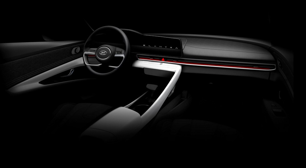 Hyundai Elantra нового поколения: «четырехдверное купе» и минимализм в салоне