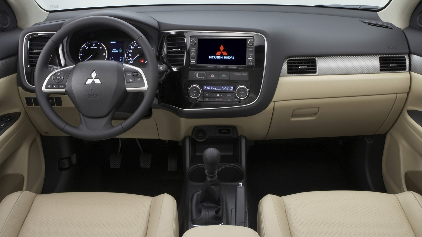 Торпедо Mitsubishi Outlander Worldwide '06.2022–14