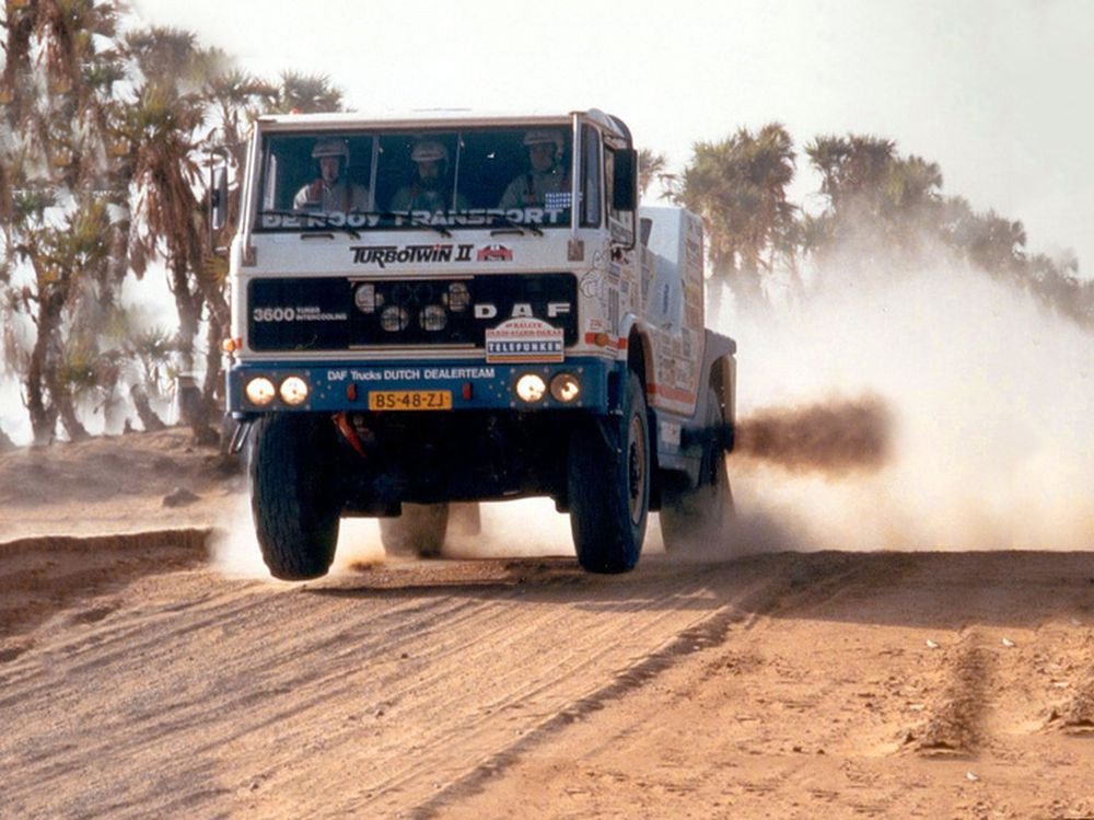 DAF TurboTwin: грузовой монстр, каких Дакар уже не увидит никогда0