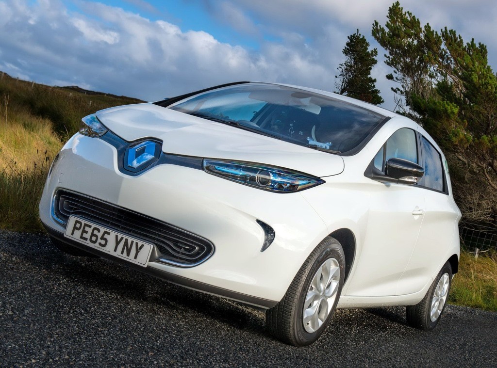 Renault ломает голову над "заряженной" версией электрокара Zoe