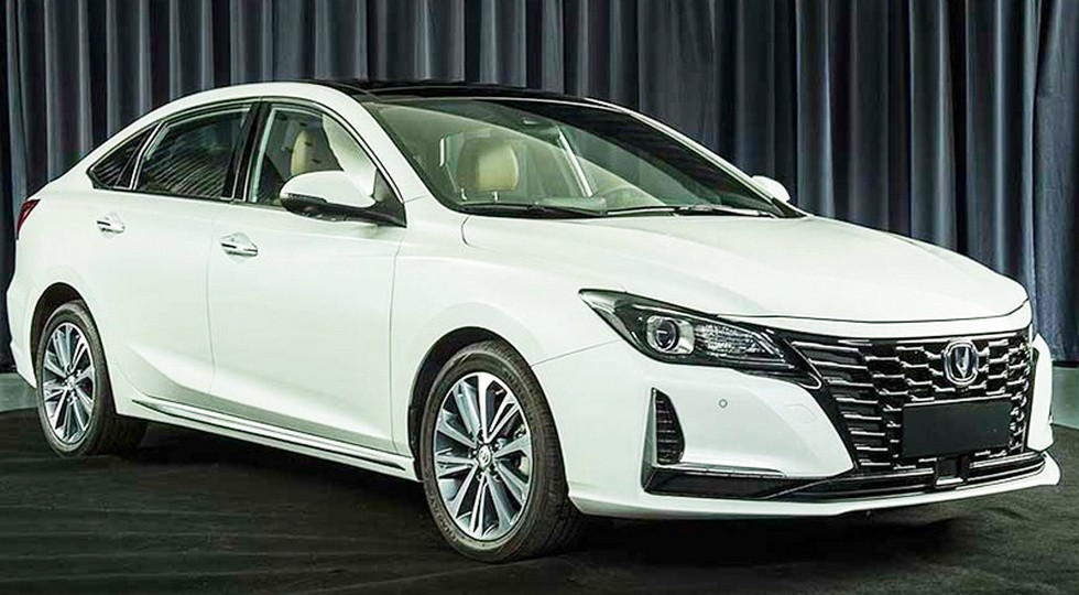 Седан Changan Raeton CC стал мощнее после второго рестайлинга