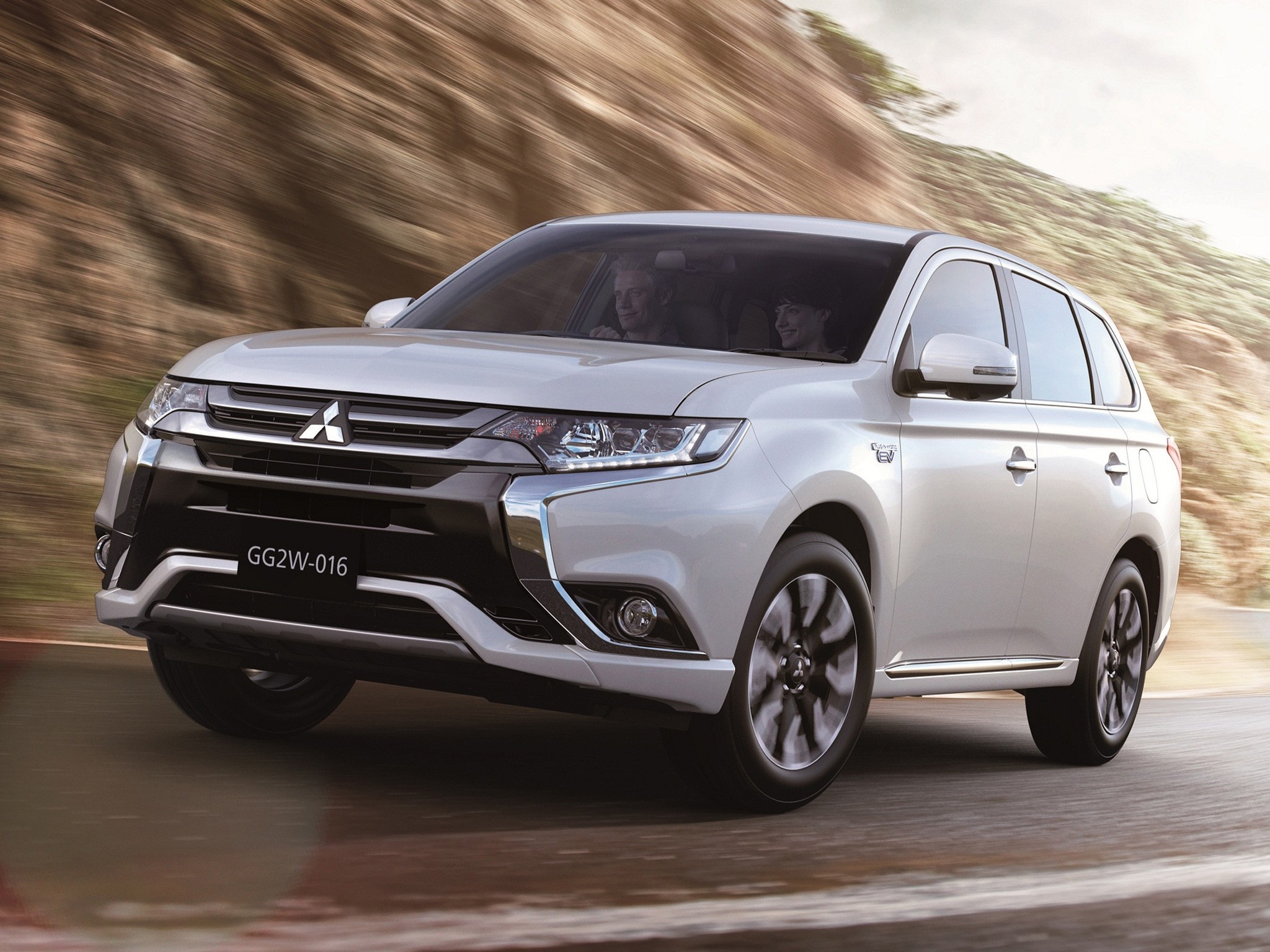 Mitsubishi везёт во Франкфурт гибридный кроссовер с раллийным бэкграундом