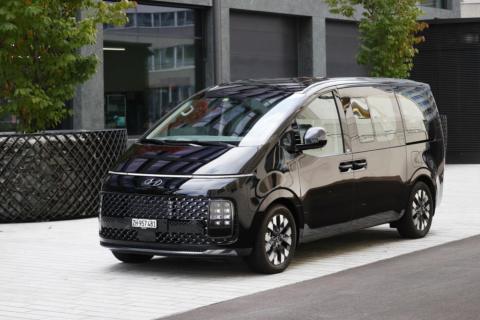 Hyundai в 2022 году: новый бренд HyundaiONE, пять новинок, в том числе – электромобиль Ioniq 5