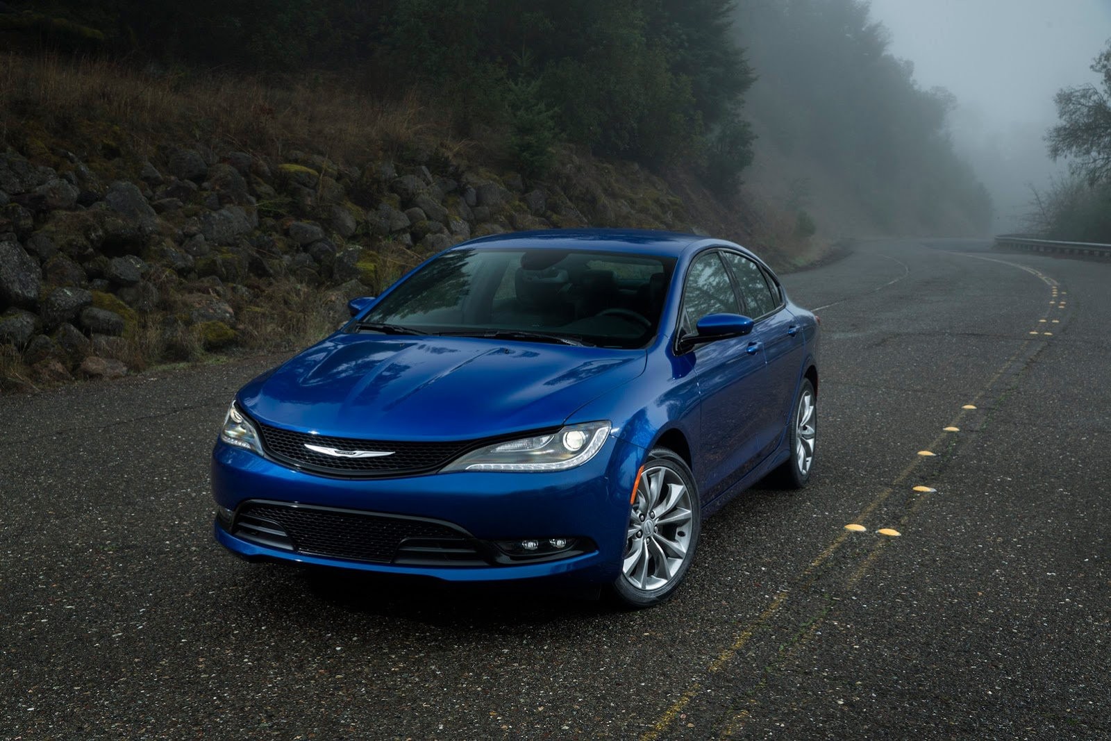 Выход на рынок Chrysler 200 вызвал неожиданный ажиотаж