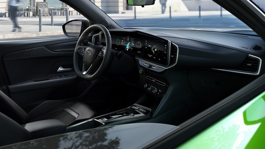Opel готовит новинку в сегменте SUV: первое изображение Manta-e