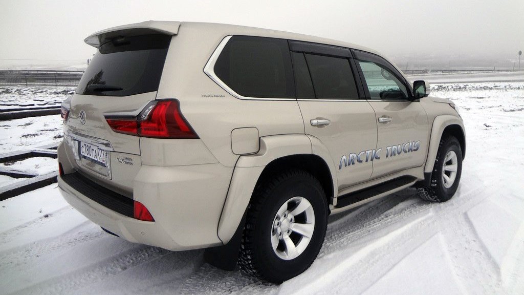 Lexus arctic trucks