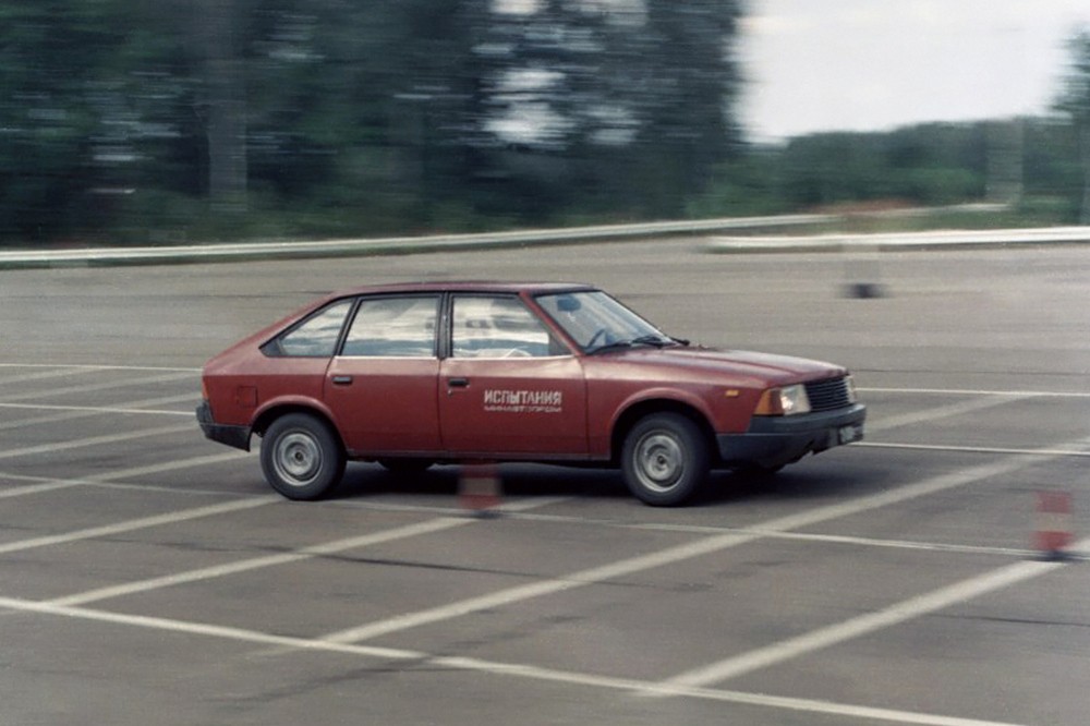 Сто на сорок один: сравниваем АЗЛК-2141 и Audi 100 C2